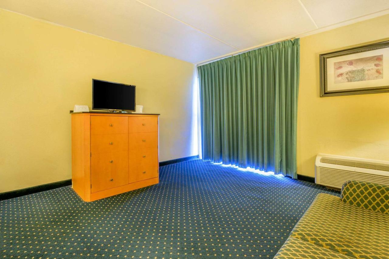 Aire Hotel Lebanon Hershey Экстерьер фото