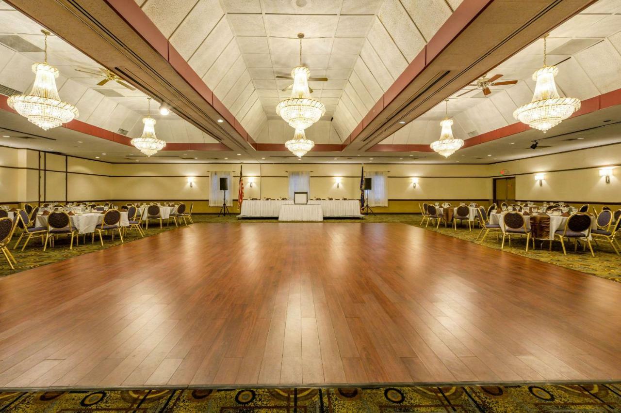 Aire Hotel Lebanon Hershey Экстерьер фото