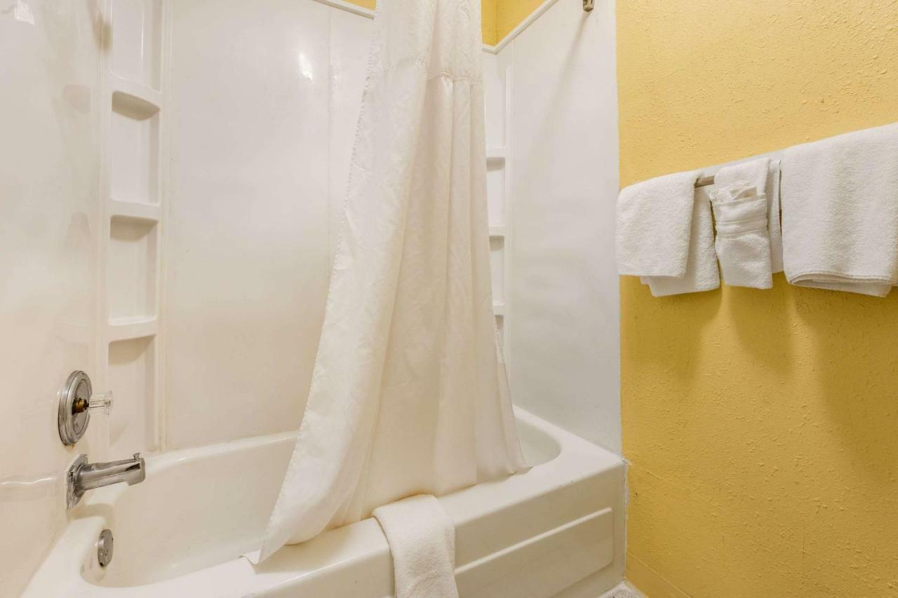 Aire Hotel Lebanon Hershey Экстерьер фото