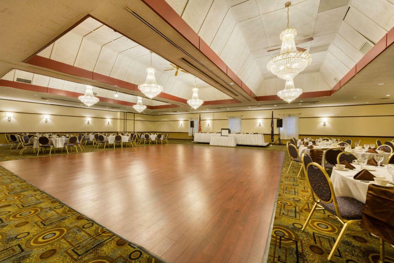 Aire Hotel Lebanon Hershey Экстерьер фото